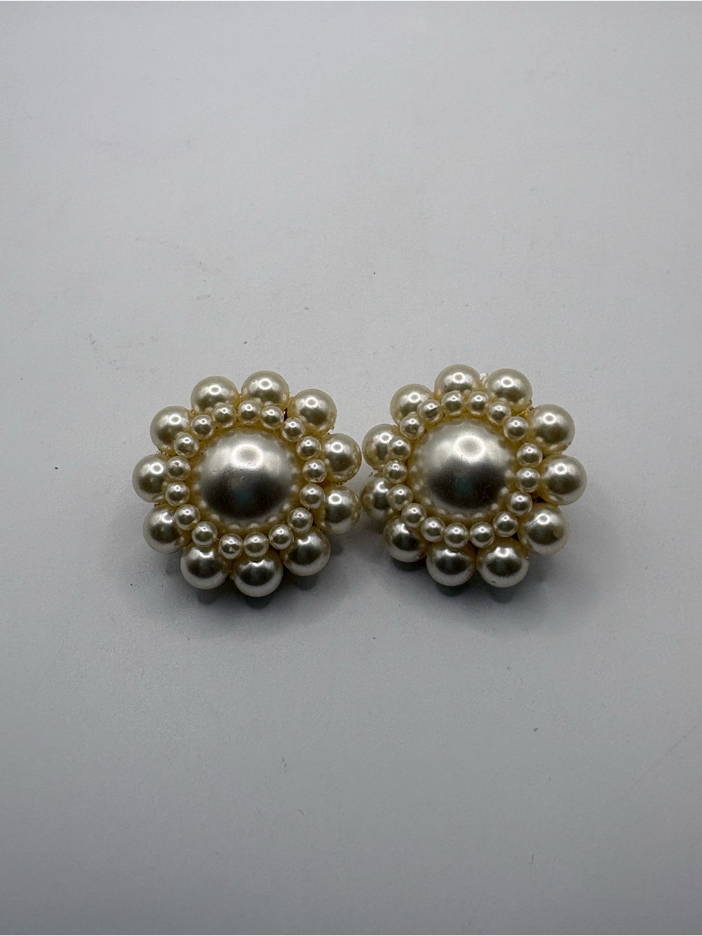 Vintage Faux Pearl Cluster Button Earrings - Cream Pearl Floral Style